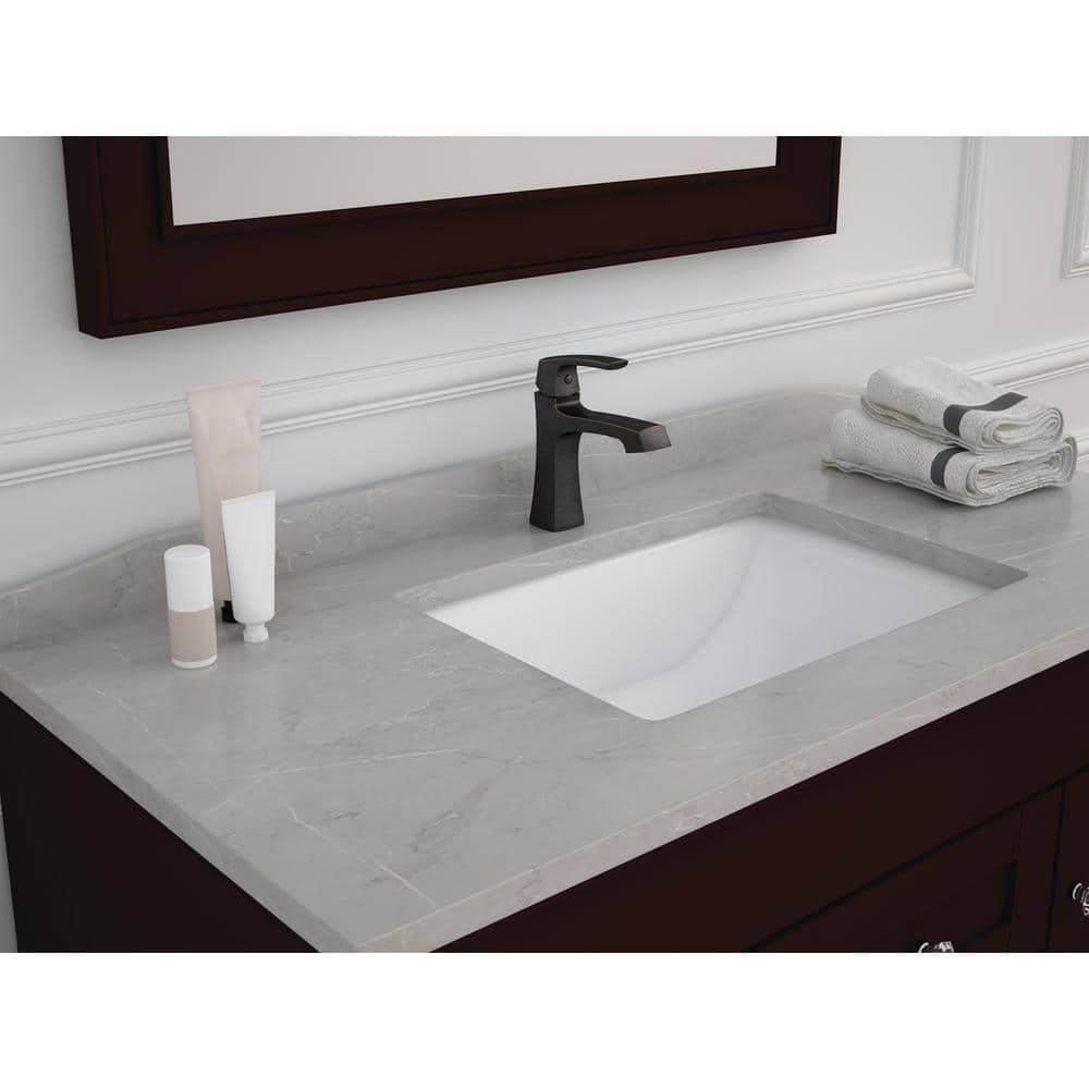 Cardania Single-Hole Single-handle Bathroom Faucet with Drain Assembly