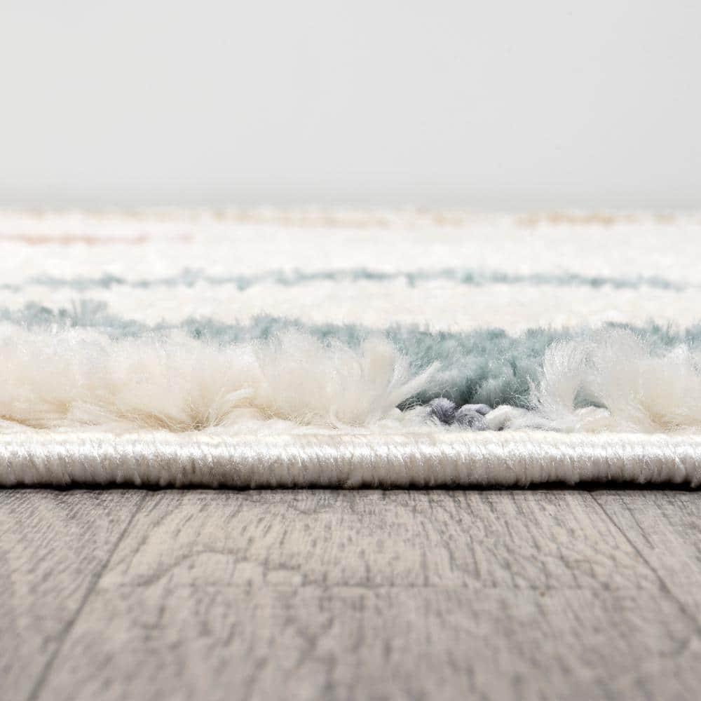 5' x 8' Amira Diamond High-Low Area Rug, Multi/Cream - JONATHAN Y