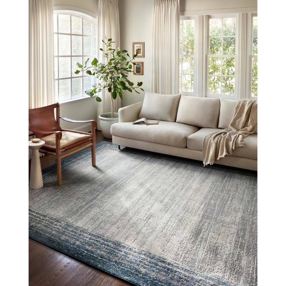 AUS-02 Pebble, Blue 6-7" x 9-2" Size Rug
