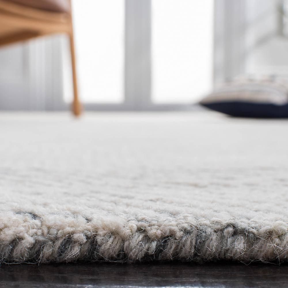 Metro MET999 Hand Tufted Indoor Accent Rug - Dark Grey/Ivory - 3'x5' - Safavieh