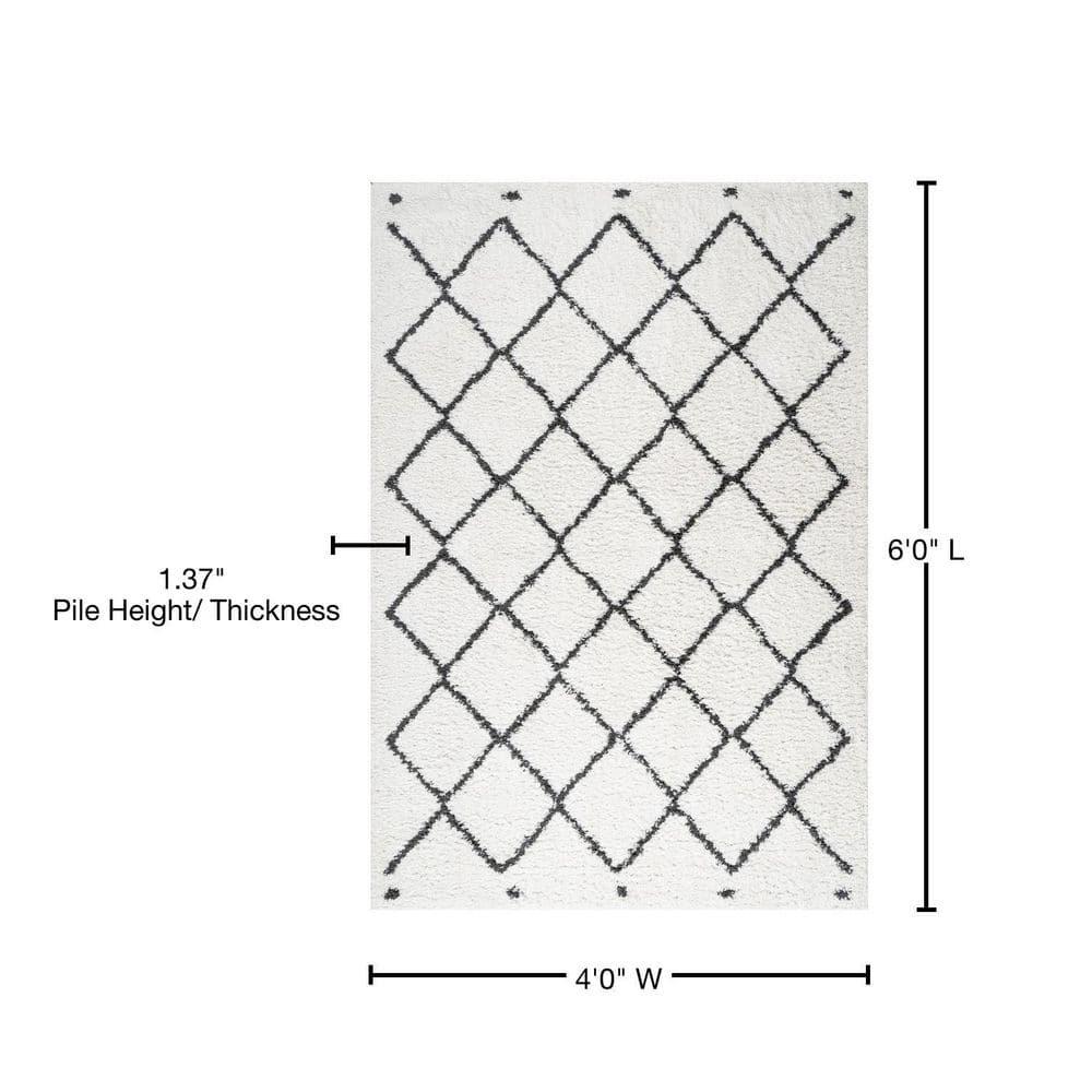 4'x6' Cami Moroccan Style Diamond Shag Area Rug, White - JONATHAN Y