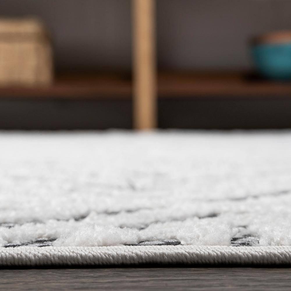 3'x5' Jordan High-Low Pile Art Deco Geometric Indoor/Outdoor Area Rug, White/Black - JONATHAN Y