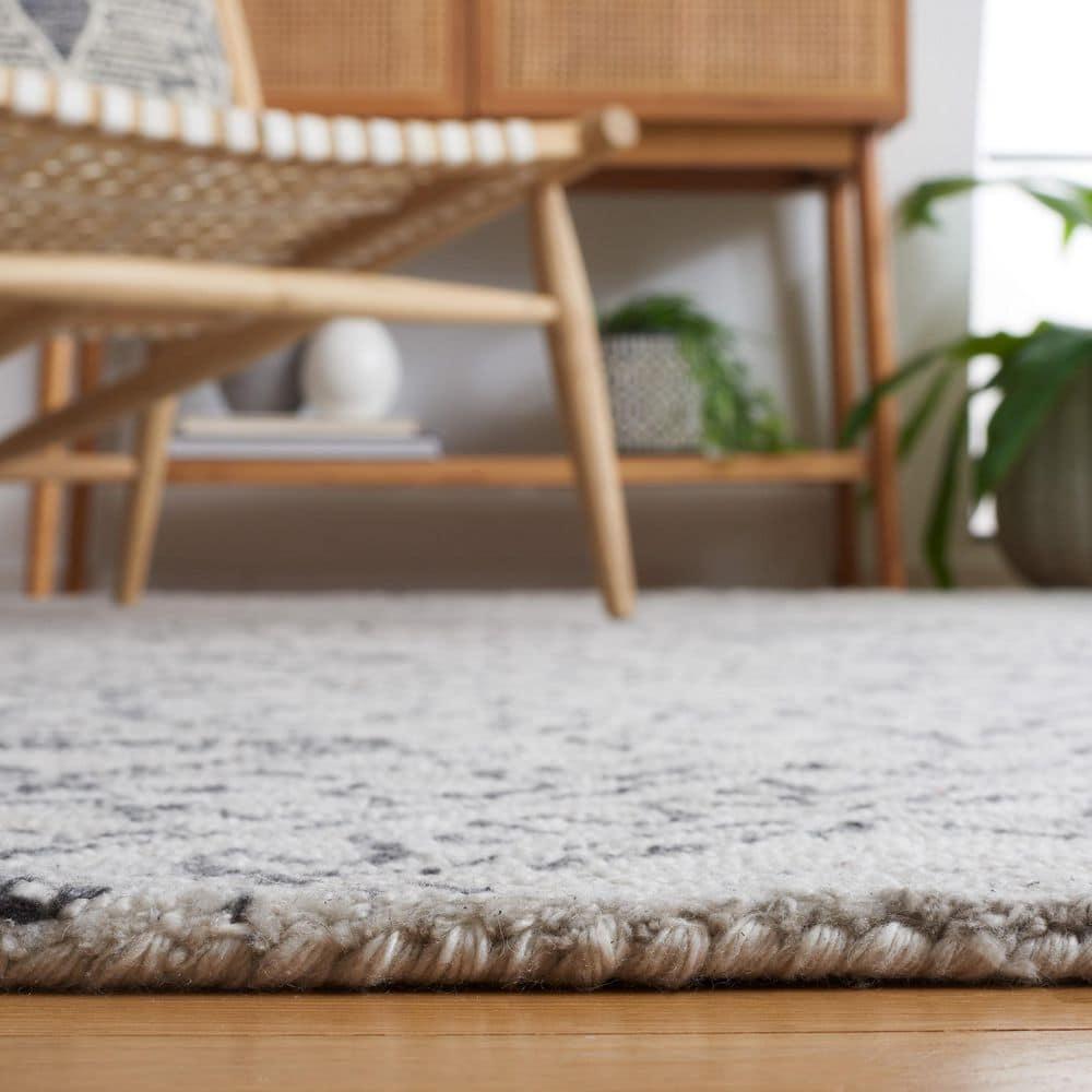 Casablanca CSB241 Hand Tufted Area Rug - Ivory/Black - 3'x5' - Safavieh..