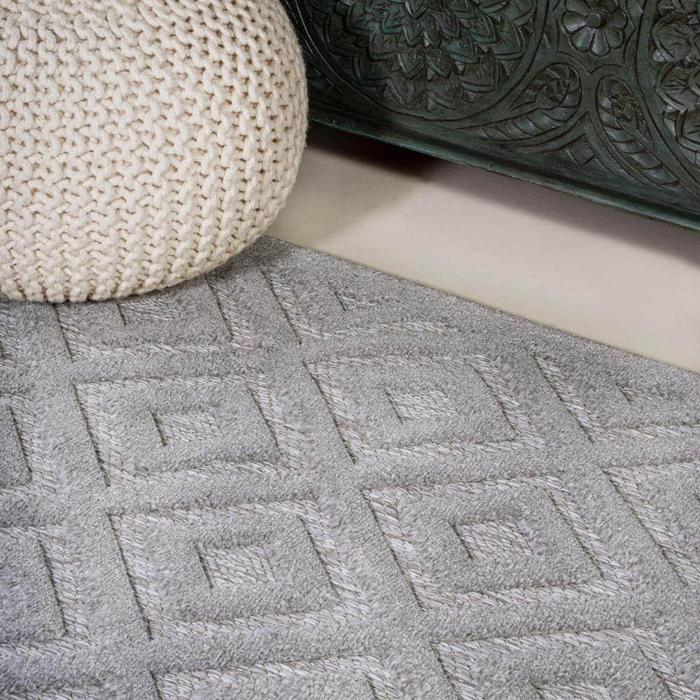 5' x 5' Portmany Neutral Diamond Trellis Indoor/Outdoor Area Rug, Light Gray - JONATHAN Y