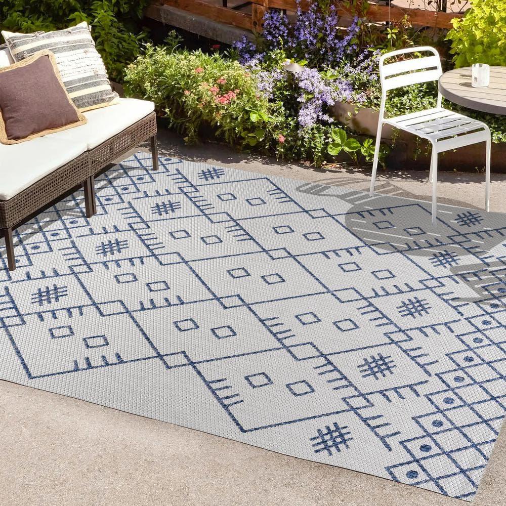4'x6' Boho Moroccan Indoor/Outdoor Area Rug, Ivory/Navy - JONATHAN Y