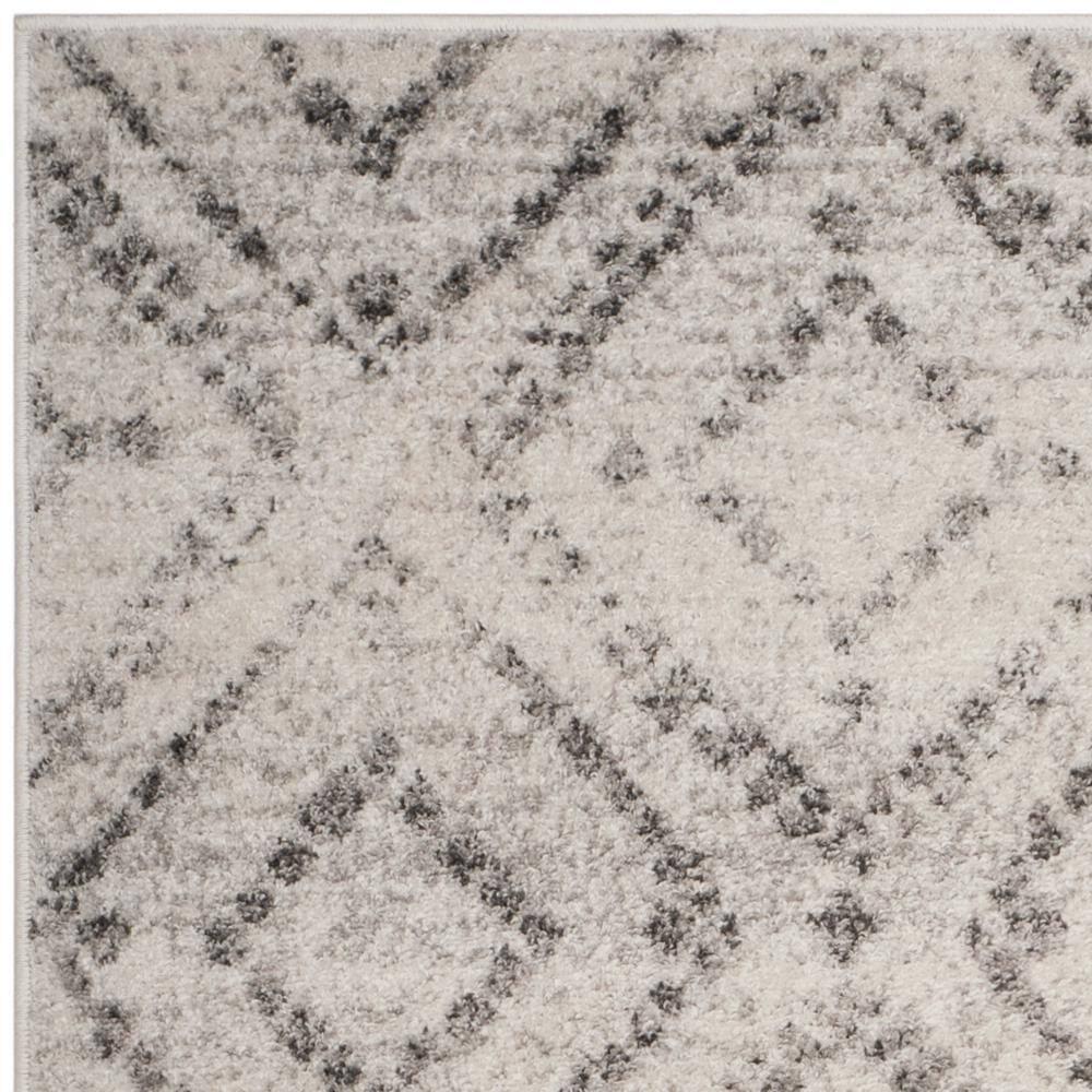 Adirondack ADR131 Machine Made Indoor Area Rug - Light Grey/Grey - 6'x9' - Safavieh
