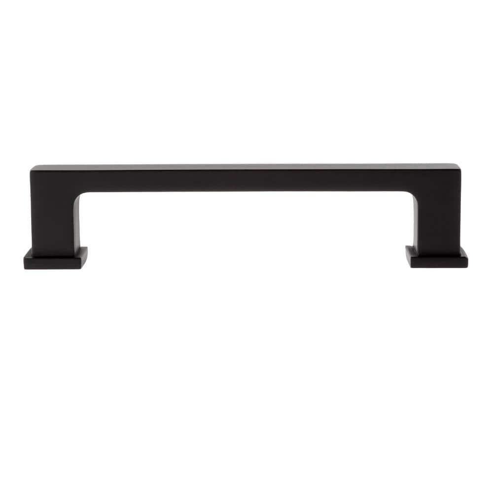 Chelsey 4" Center to Center Bar Pull