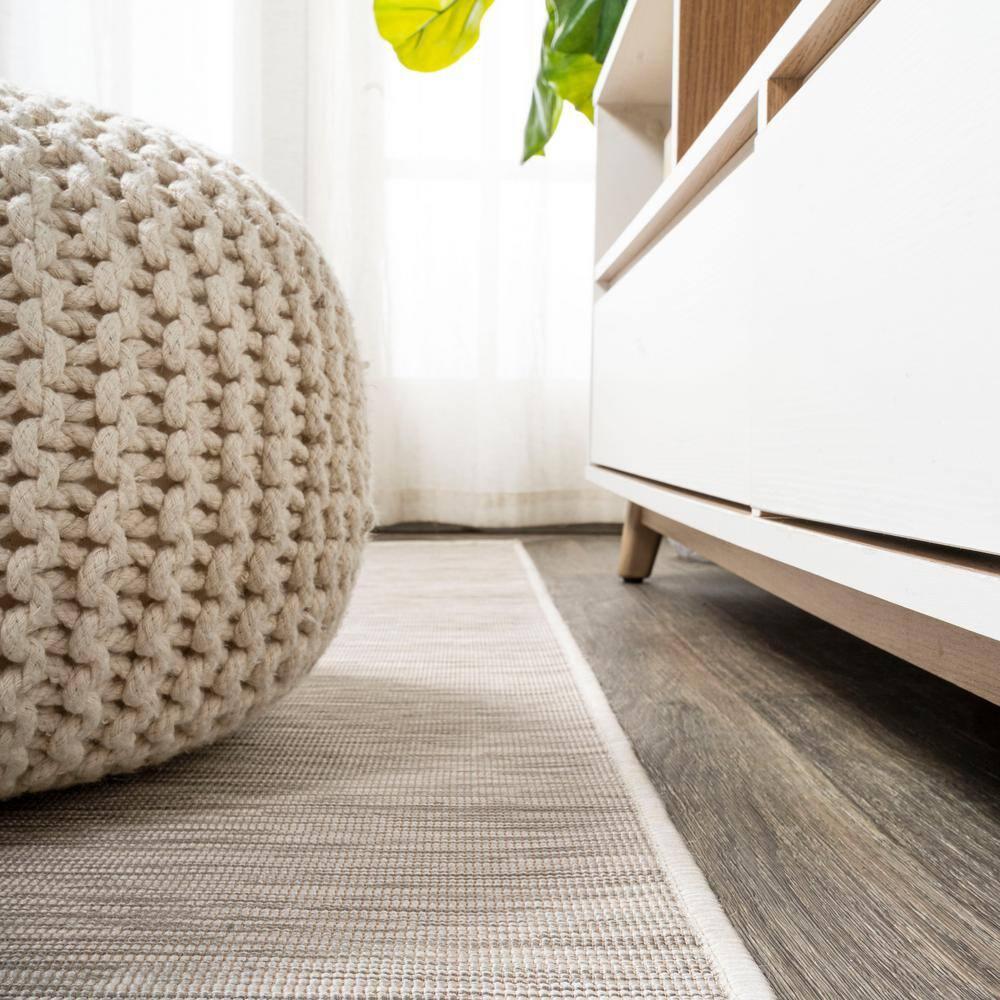 6'x6' Ethan Modern Flatweave Solid  Area Rug, Light Gray - JONATHAN Y