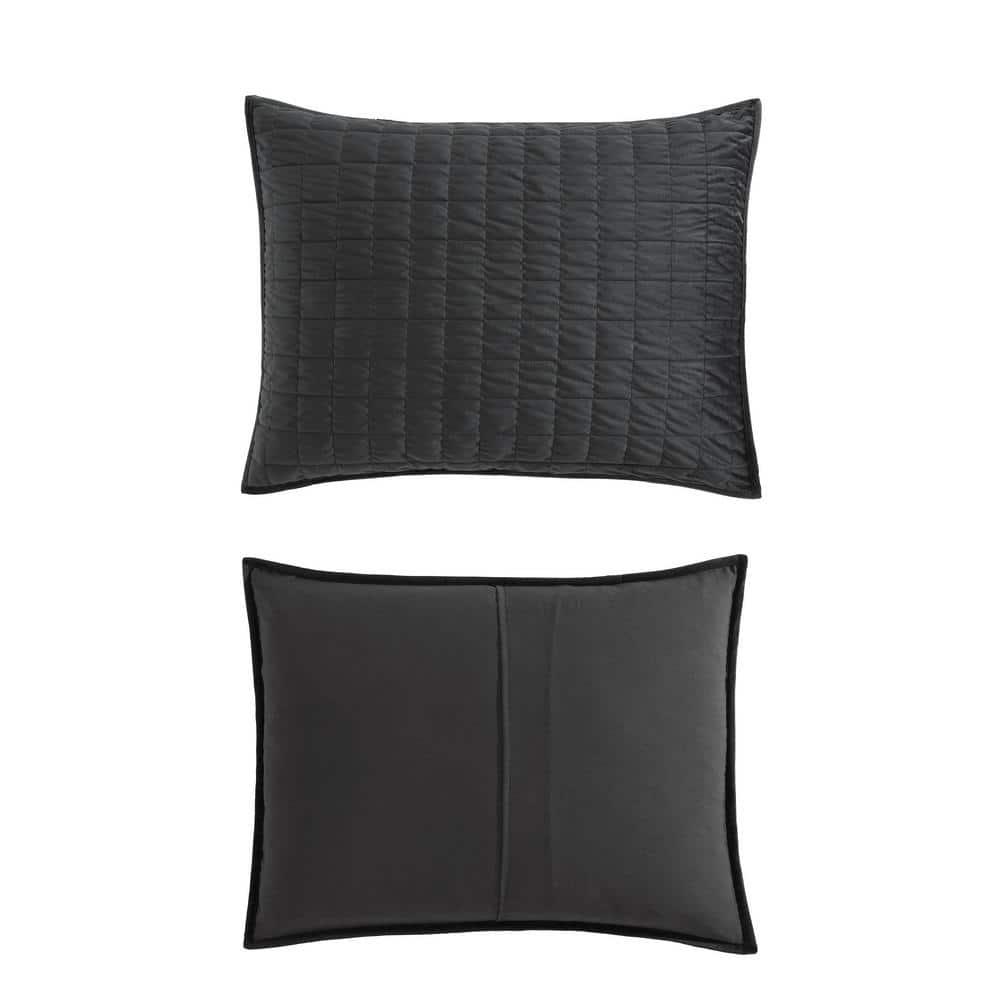 Vera Wang- King Quilt Set, Super Soft Bedding Set with Matching Shams, Modern Room Essentials (Diamond Black, King)