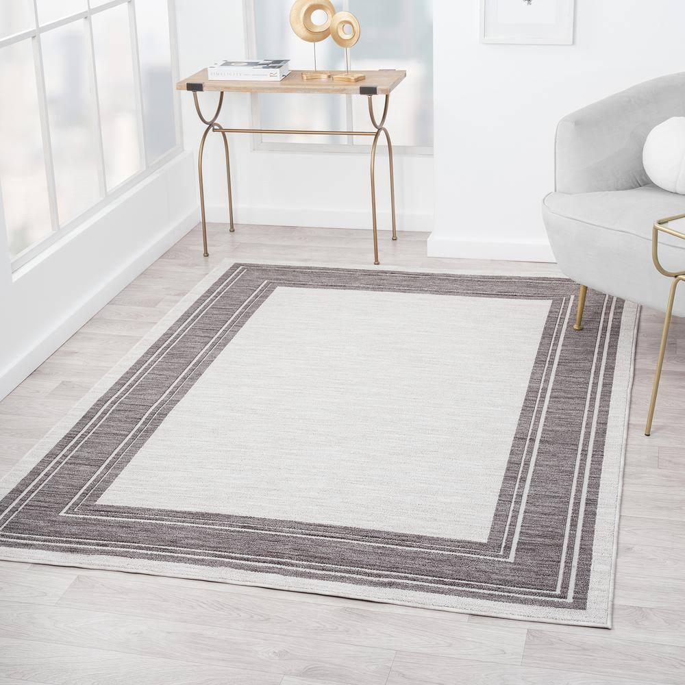 Wyatt Ivory/Gray 5 ft. x 7 ft. Bordered High-Low Yarn Indoor/Outdoor Area Rug