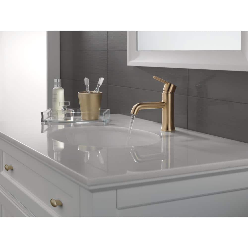 Trinsic Single Hole Bathroom Faucet with Drain Assembly, Single Handle Bathroom Sink Faucet