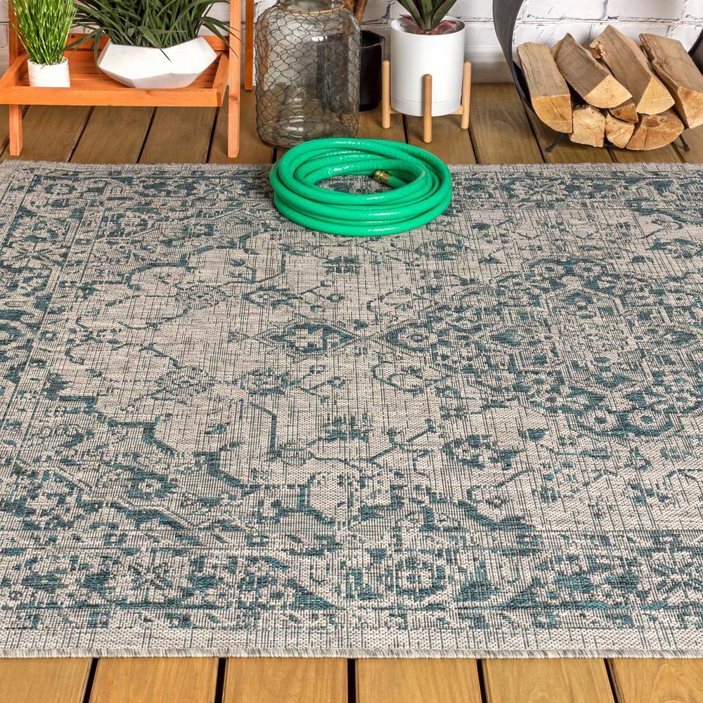 Nate Boho Medallion Textured Weave Indoor/Outdoor Rug