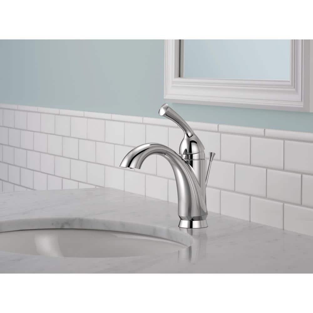 Haywood Single Hole Bathroom Faucet with Drain Assembly, Single Handle Bathroom Sink Faucet