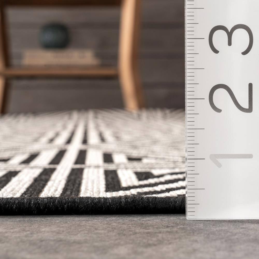 nuLOOM Kelsey Modern Abstract Indoor and Outdoor Area Rug
