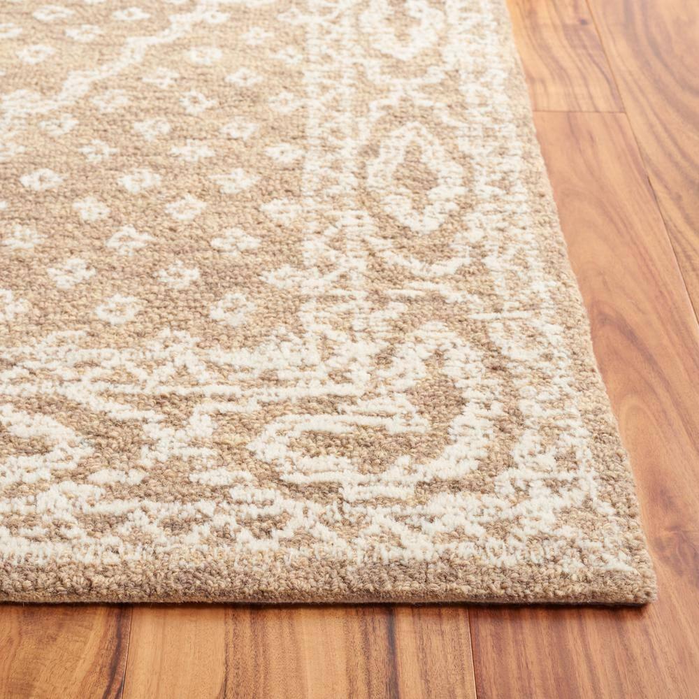 Ebony EBN306 Hand Tufted Indoor Area Rug - Ivory/Brown - 4'x6' - Safavieh