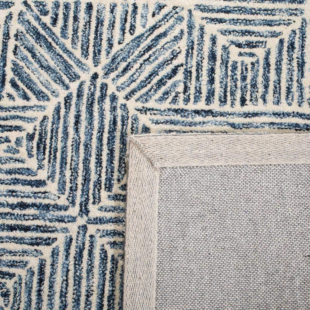 SAFAVIEH Abstract Brock Geometric Area Rug, Blue/Ivory, 4' x 6'