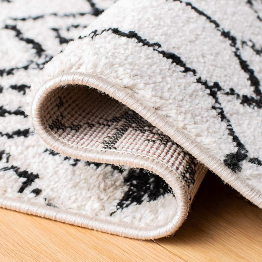 Tulum TUL229 Power Loomed Runner Rug - Ivory/Black - 2'x11' - Safavieh.