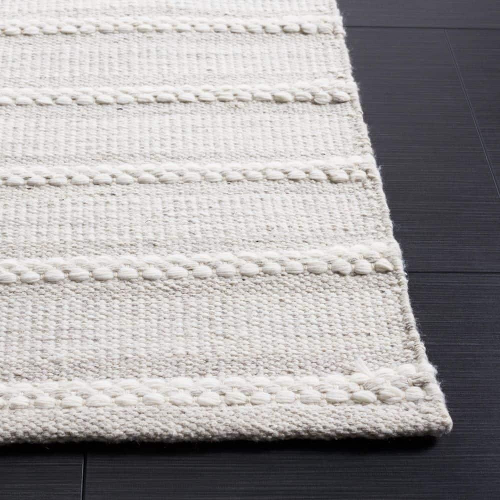 Safavieh Kilim Hand Woven Performance Striped Rug