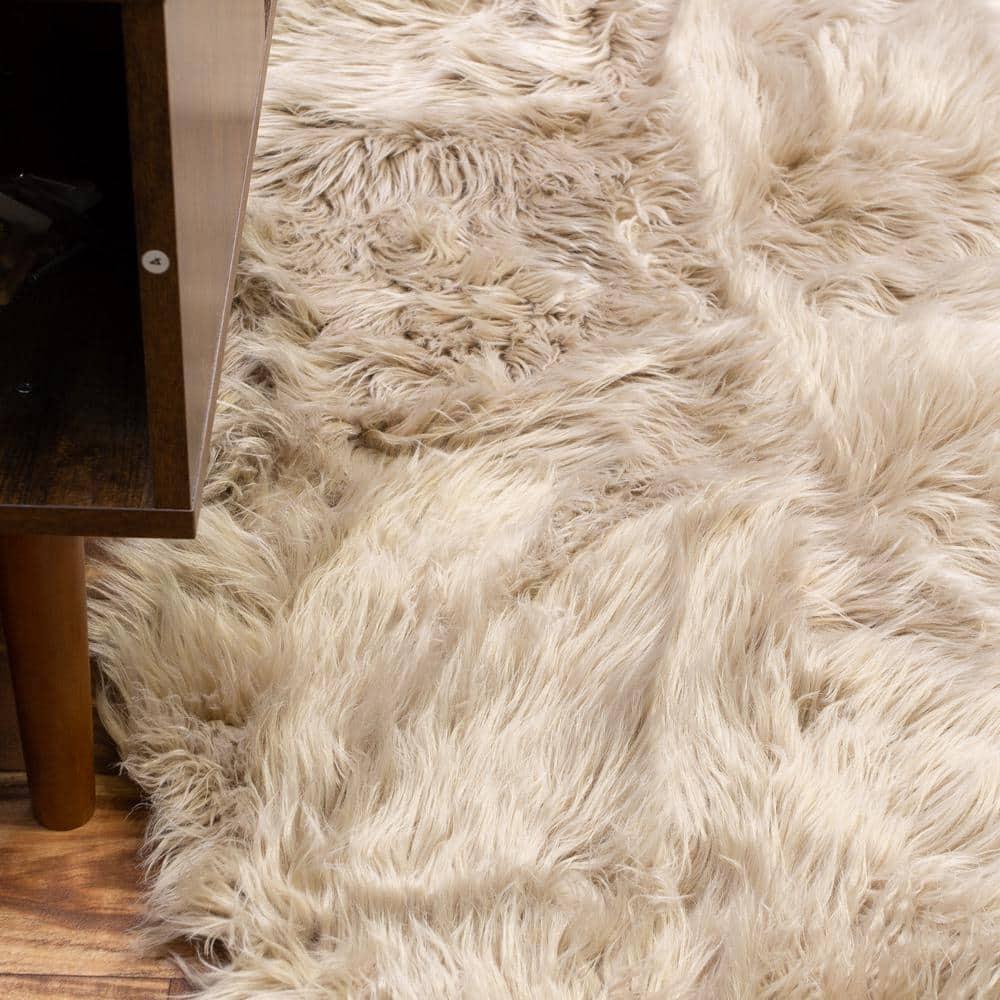 Ultra Soft Faux Sheepskin Fur Shag Rug Light Brown 4' x 6' Sheepskin