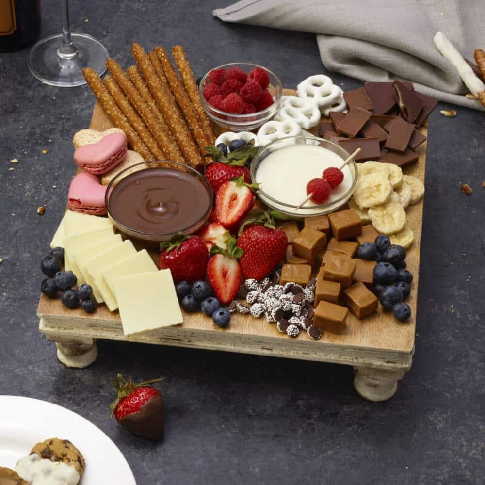 Fitz and Floyd Austin Craft Raised Mango Wood Serving Board, 12-Inch