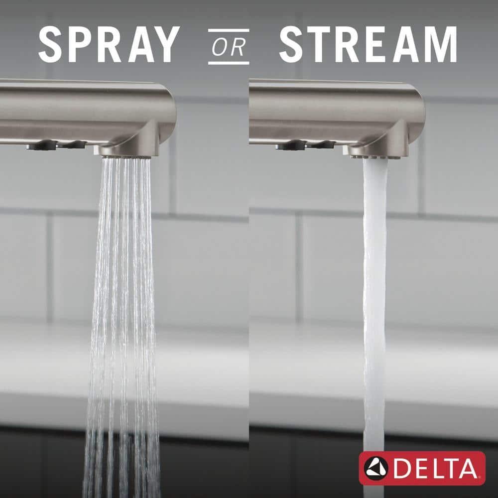 Daneri Pull-Out Sprayer Kitchen Faucet, Single Handle Kitchen Sink Faucet