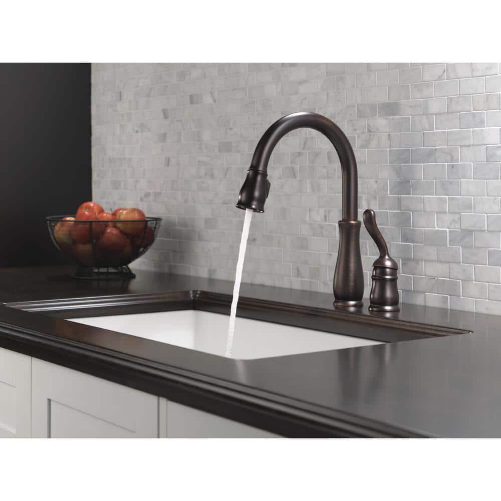 Leland Pull Down Sprayer Kitchen Sink Faucet, Single Handle Kitchen Faucet