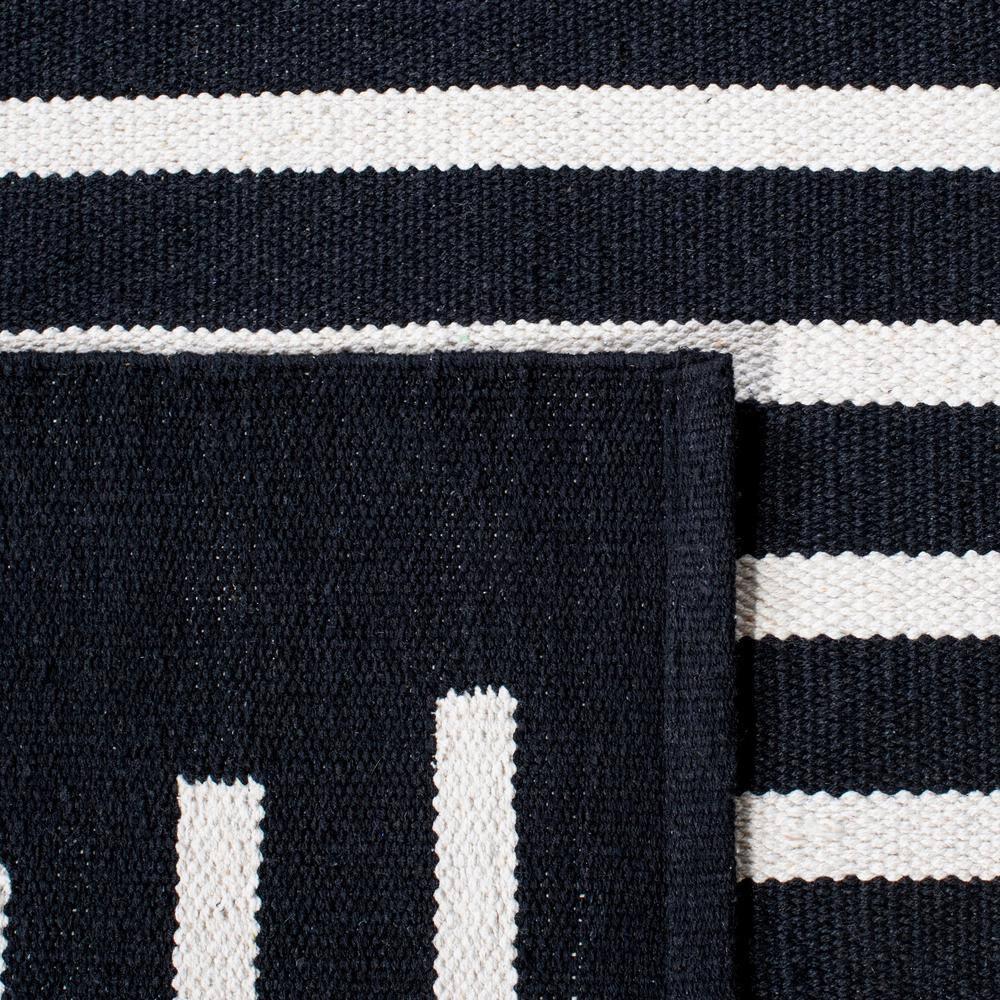 SAFAVIEH Montauk Collection Area Rug - 9' x 12', Black & Ivory, Handmade Flat Weave Boho Farmhouse Cotton Modern Stripe, Ideal for High Traffic Areas in Living Room, Bedroom (MTK313Z)