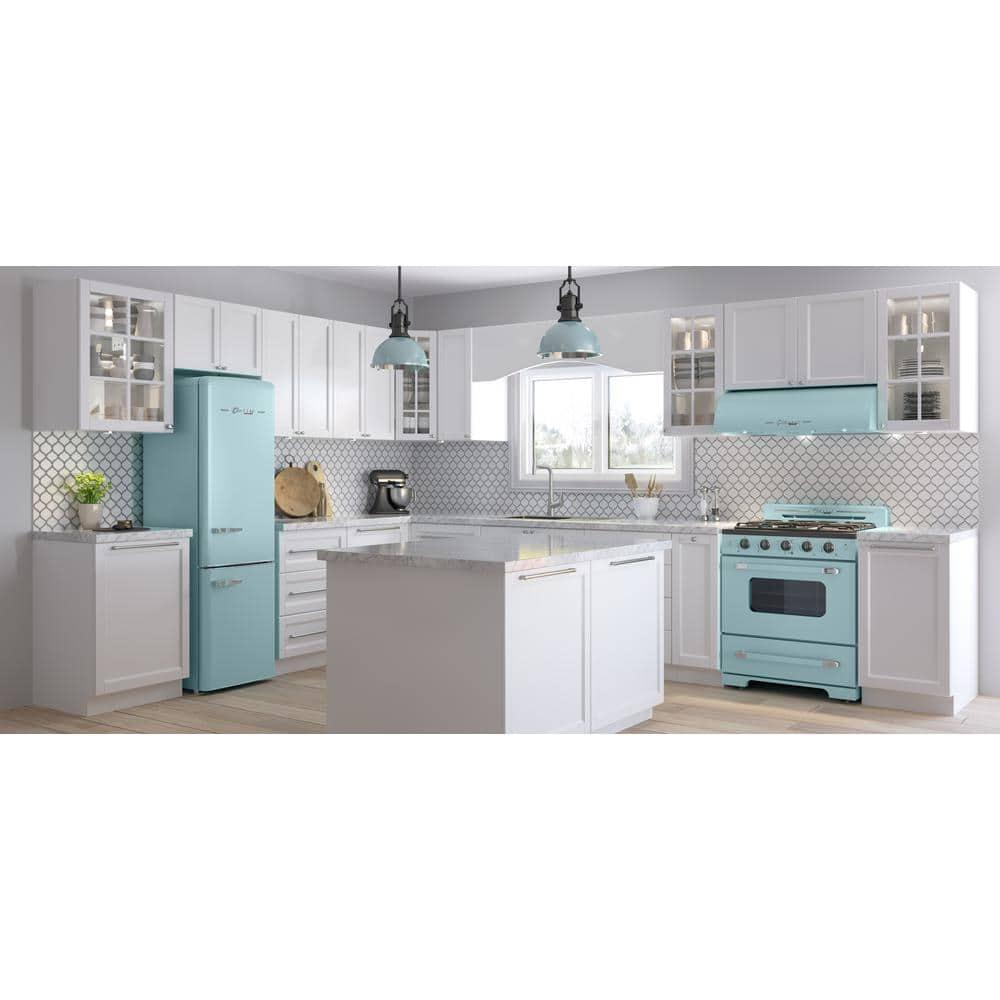 Classic Retro 30" 700 CFM Ducted Under Cabinet Range Hood with Stainless Steel Baffles and Light