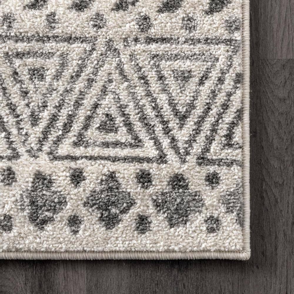 Nuloom Camila Geometric 3x5 Accent Indoor Area Rug for Living Room Bedroom Dining Room Entryway Kitchen, Off White/Ivory