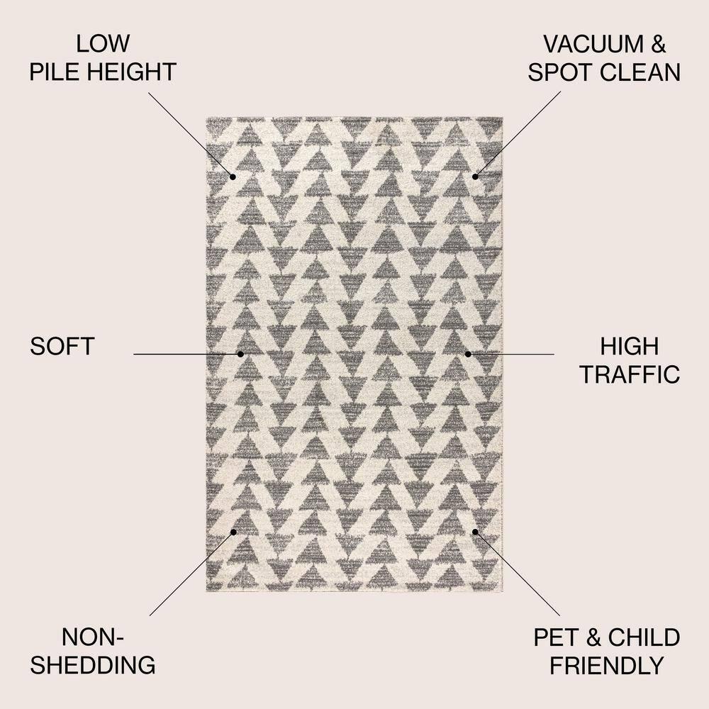 3'x5' Aisha Moroccan Triangle Geometric  Area Rug, Cream/Gray - JONATHAN Y