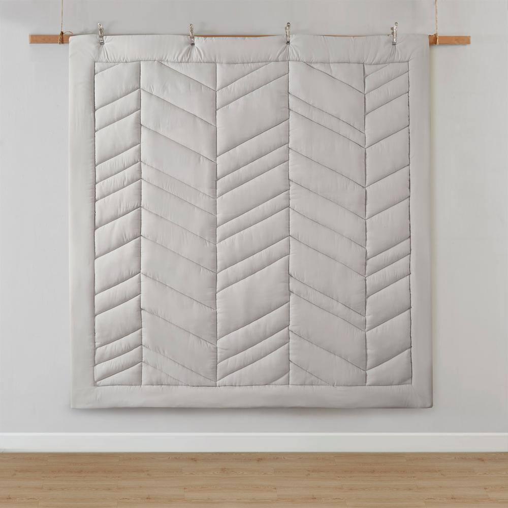 Intelligent Design Remy Quilted Chevron Comforter Set