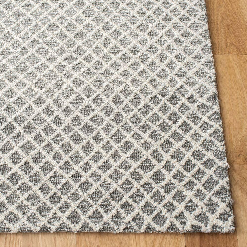 Micro-Loop MLP353 Hand Tufted Indoor Area Rug - Grey/Ivory - 5'x5' - Safavieh