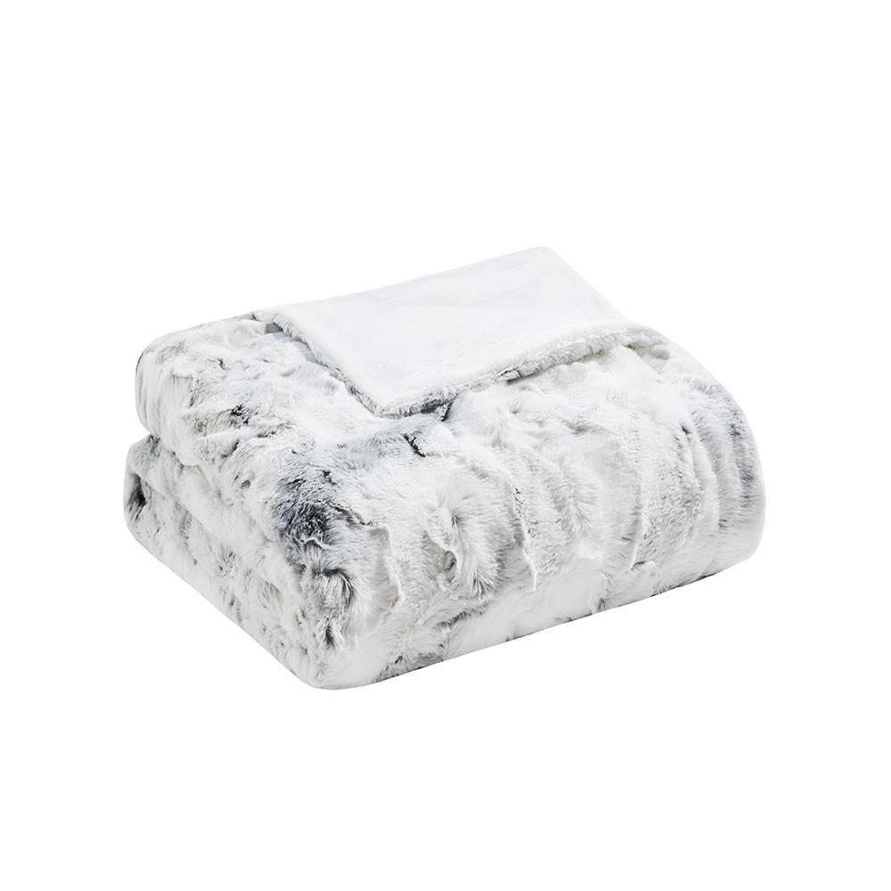Madison Park Sachi Oversized Throw