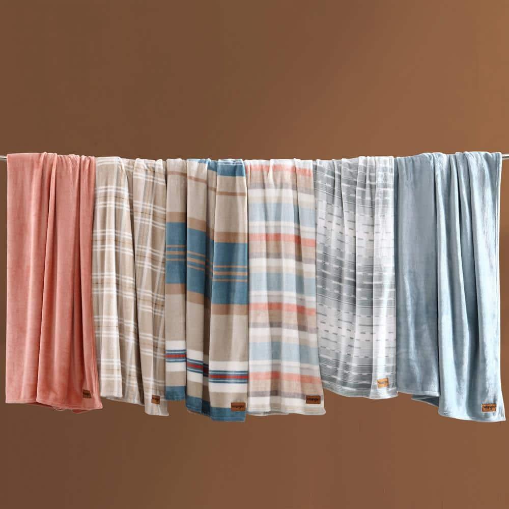 Wrangler Wrangler Printed Ultra Soft Plush Fleece Blanket