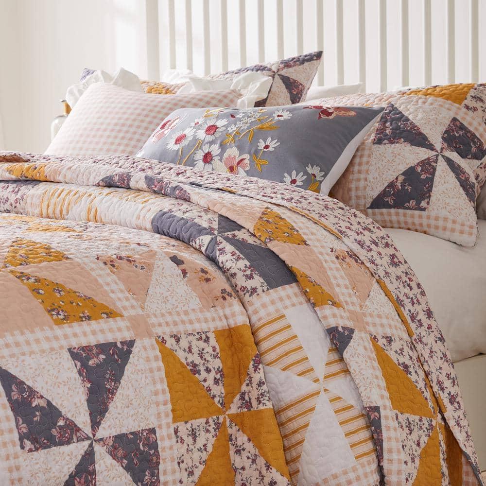 Greenland Home Fashions Heirloom Posey Reversible Quilt Set