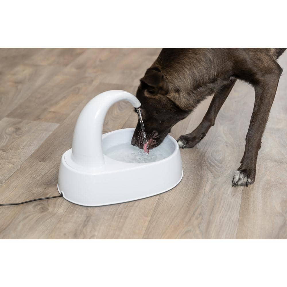 TRIXIE TRIXIE Curved Stream 84.5oz Drinking Fountain for Cats and Dogs, Large Water Fountain for Pets
