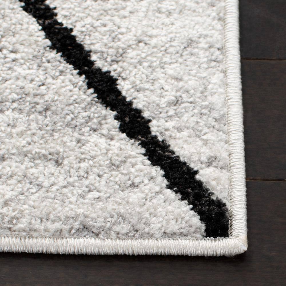 Garica Performance Geometric Rug