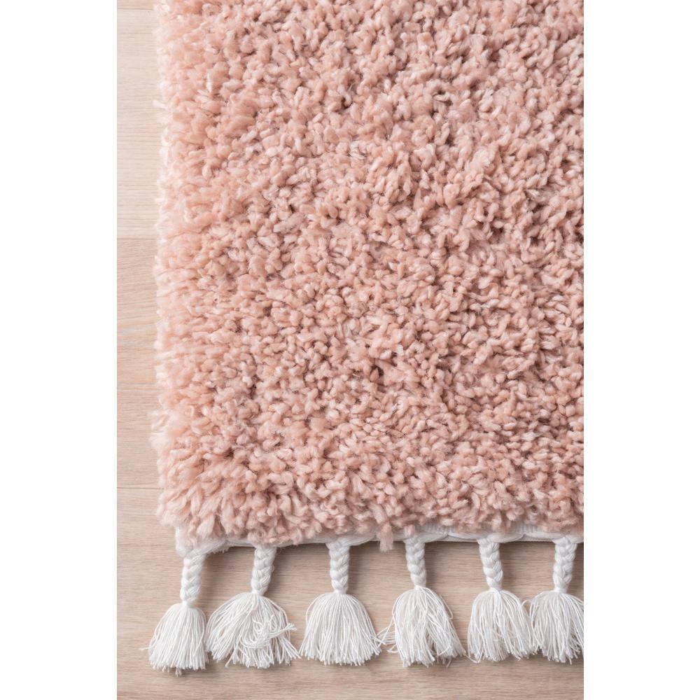 Nuloom Neva Solid 2x3 Accent Shag Indoor Area Rug for Living Room Bedroom Dining Room Nursery Entryway, Blush/Ivory