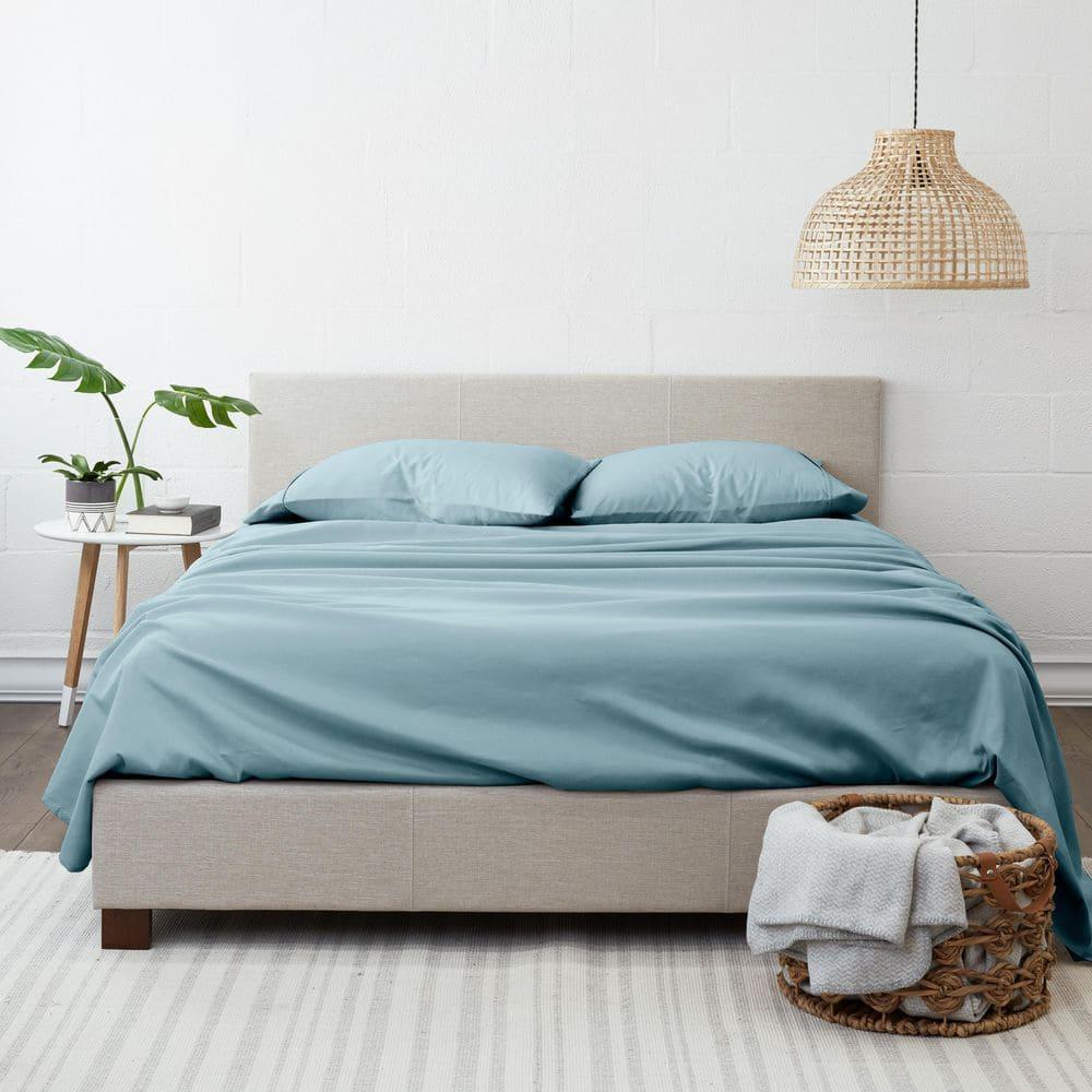 Noble Linens 4 Piece Solid Microfiber Bed Sheet Set, Ocean, King
