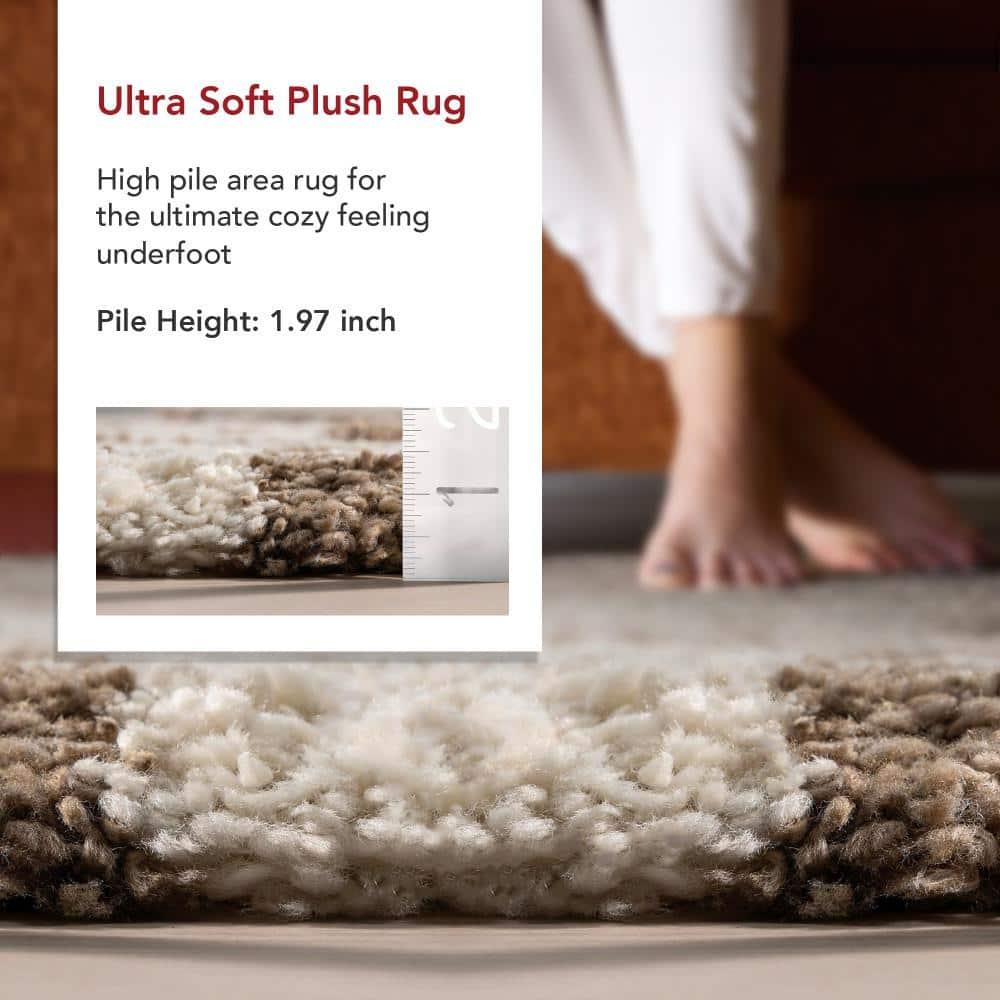 Nuloom Adelaide Checkered 2x8 Runner Shag Indoor Area Rug for Living Room Bedroom Dining Room Nursery Entryway Hallway, Beige/Brown