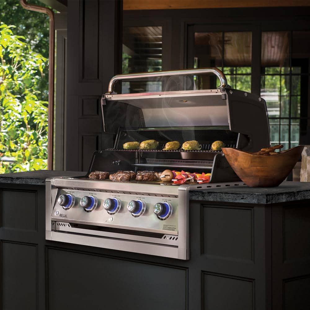 Broil King Regal S 520 5-Burner Built-InGrill Head