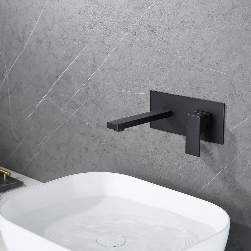 Wall Single-handle Bathroom Faucet with Drain Assembly