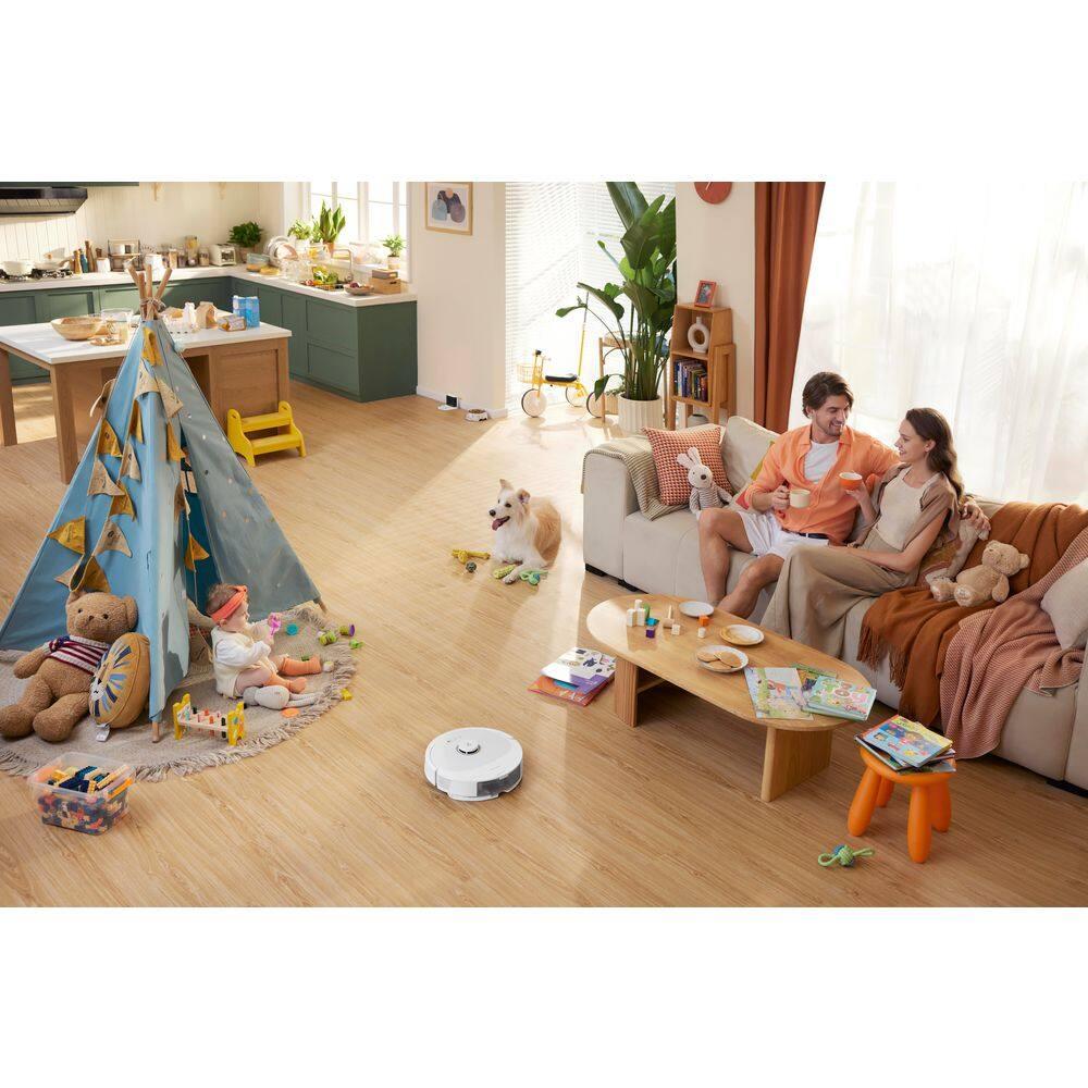 Q8 Max Robotic Vacuum White: Roborock, Cordless, Smart Mapping, App Controlled, Tangle-Free, Multi-Surface, 1-Year Warranty