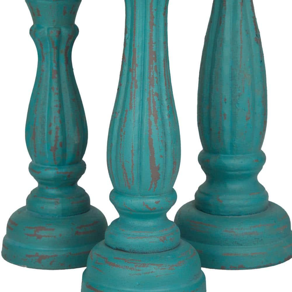 DecMode 3 Candle Blue Wooden Distressed Turned Pillar Candle Holder, Set of 3