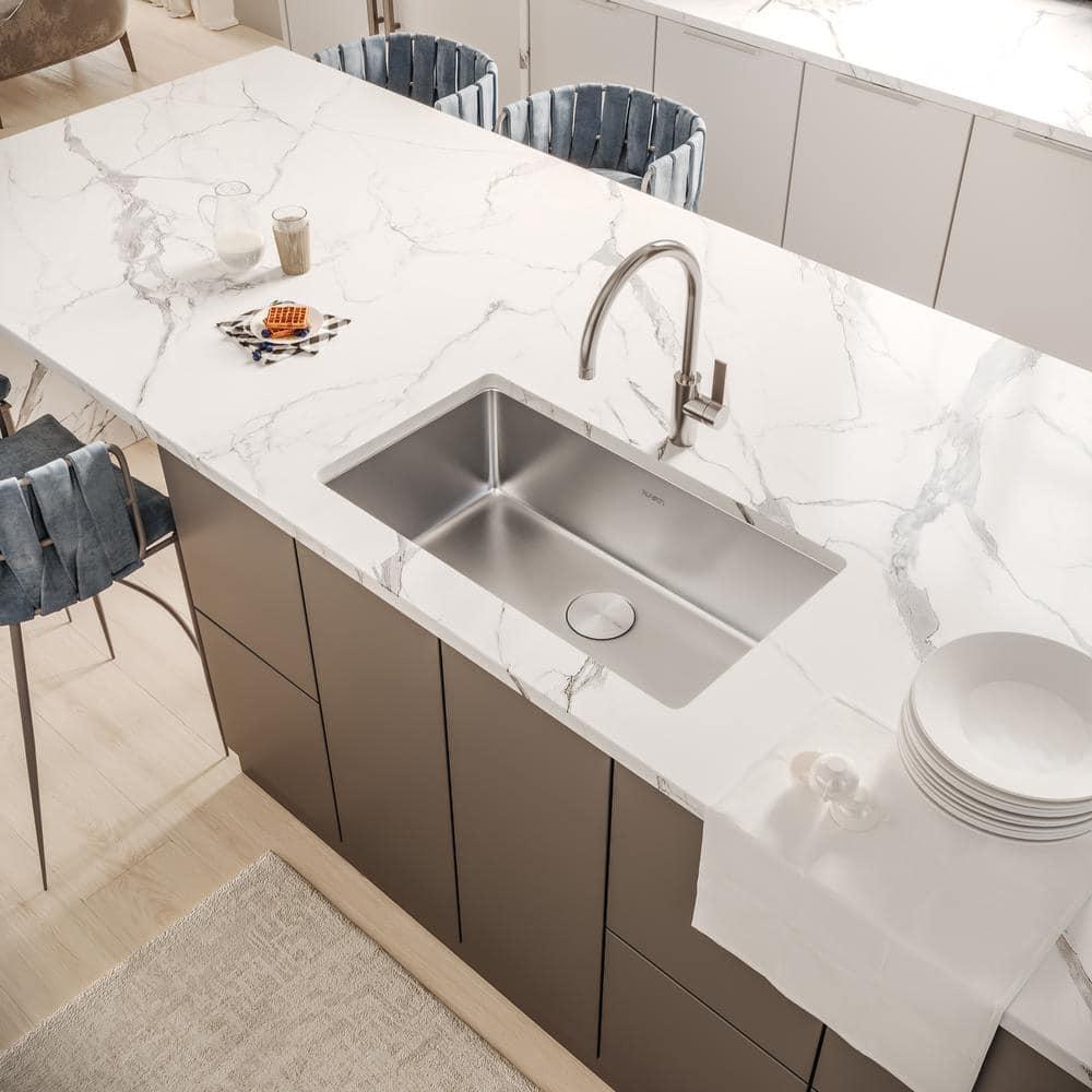Ruvati 32-inch Undermount Kitchen Sink 16 Gauge Stainless Steel