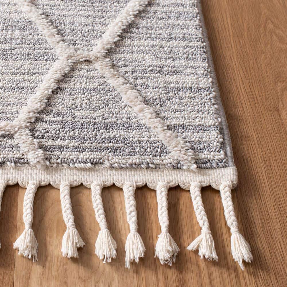SAFAVIEH Marrakesh Naila Geometric Polyester Area Rug, Beige, 10' x 10' Square