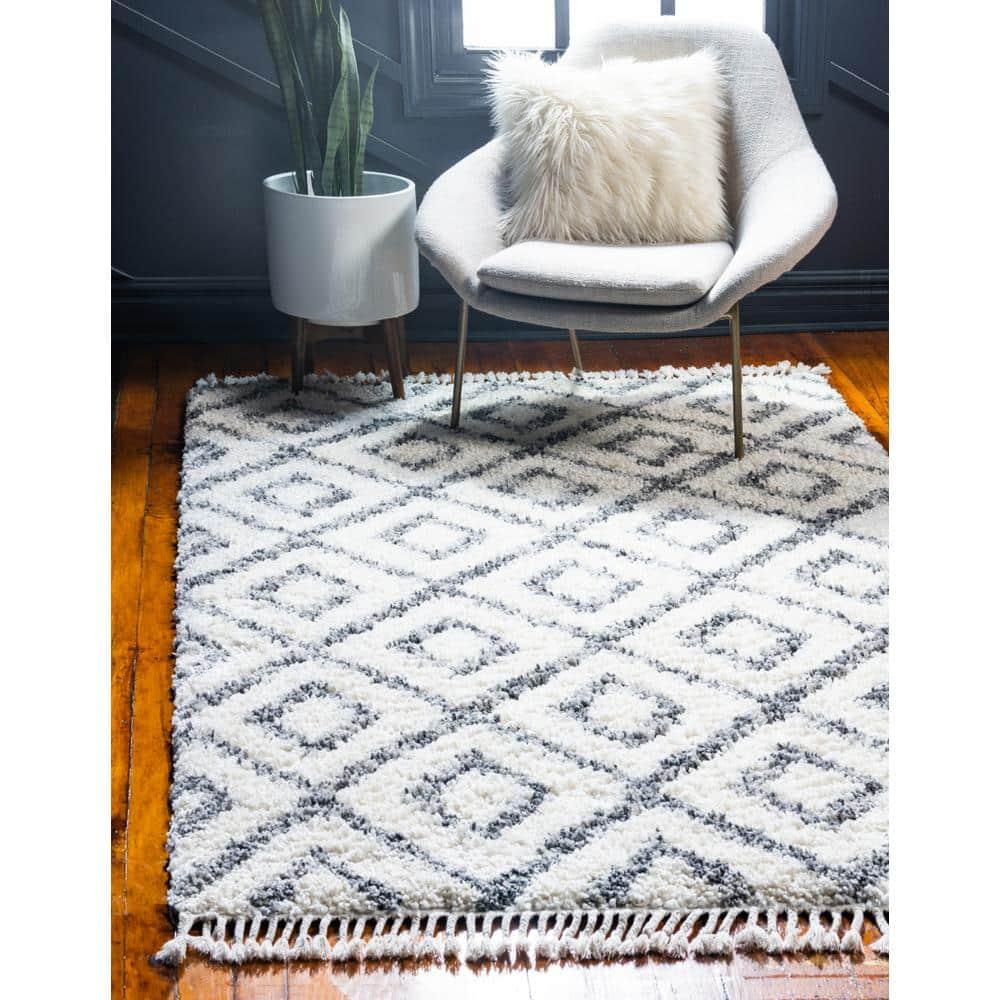 Unique Loom Hygge Shag Collection Area Rug - Diamond (5' 1" x 8' Rectangle, Ivory/ Gray)
