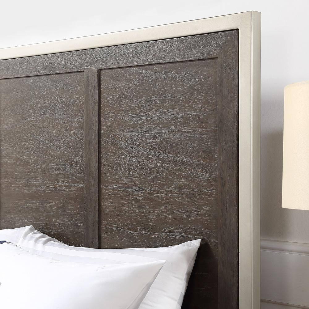 Steve Silver Broomfield Walnut Engineered Wood Queen Platform Bed