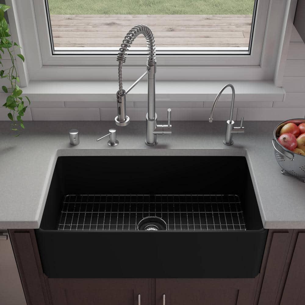 33'' L Farmhouse / Apron Single Bowl Fireclay Kitchen Sink
