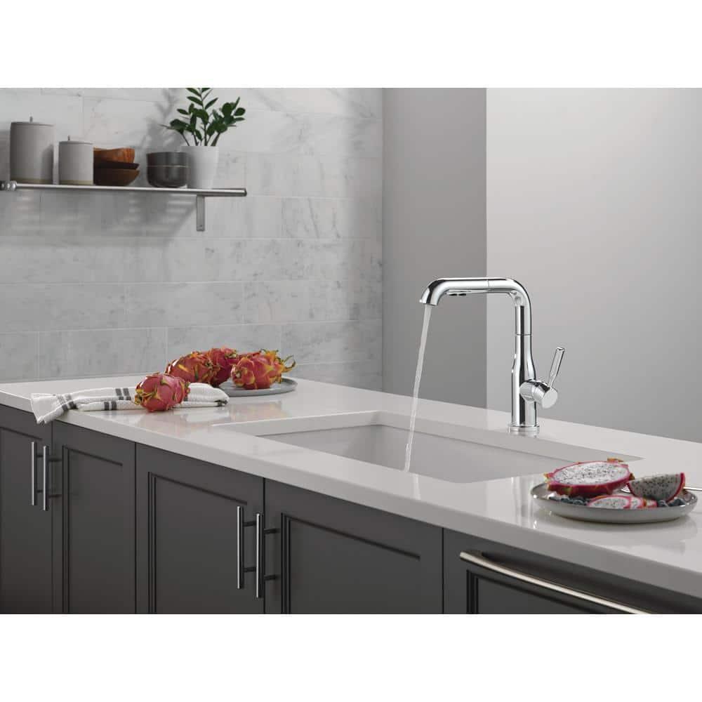 Almari Pull-Out Sprayer Kitchen Faucet, Single Handle Kitchen Sink Faucet